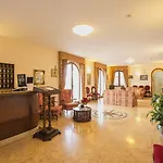 Giuseppina Hotel 3*