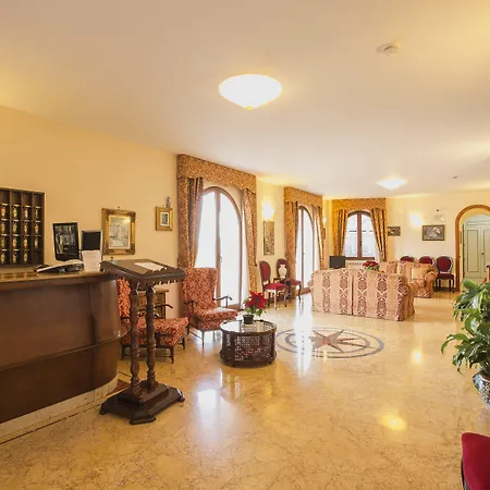 Giuseppina מלון 3*