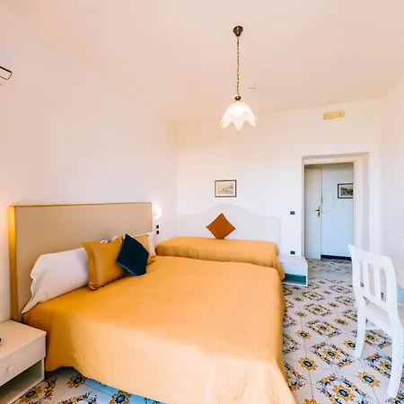 Giuseppina Hotel