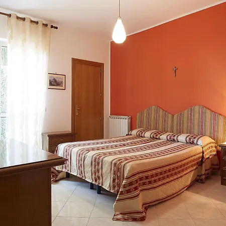 Giuseppina Hotel 3*