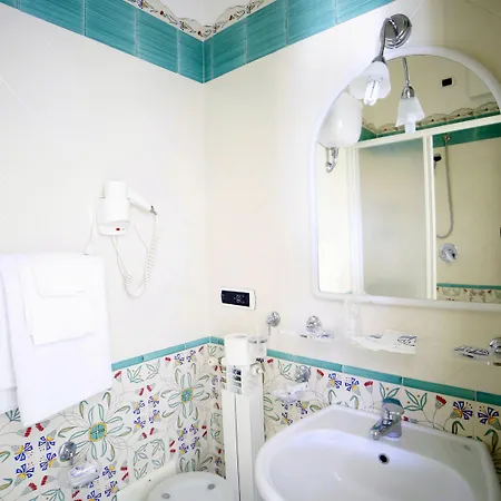 Hotel Giuseppina 3*